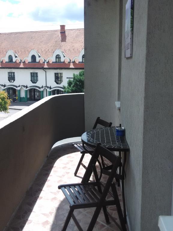 Anna Apartmanok Pécs Exterior foto